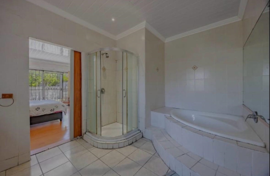 4 Bedroom Property for Sale in Elsies River Western Cape